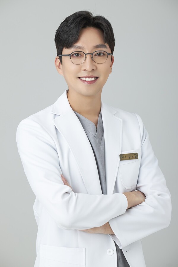 bdf8fd2e3e3fa446e355efc322dd4298_1763966354_2188.jpg bdf8fd2e3e3fa446e355efc322dd4298_1763966354_2188.jpg